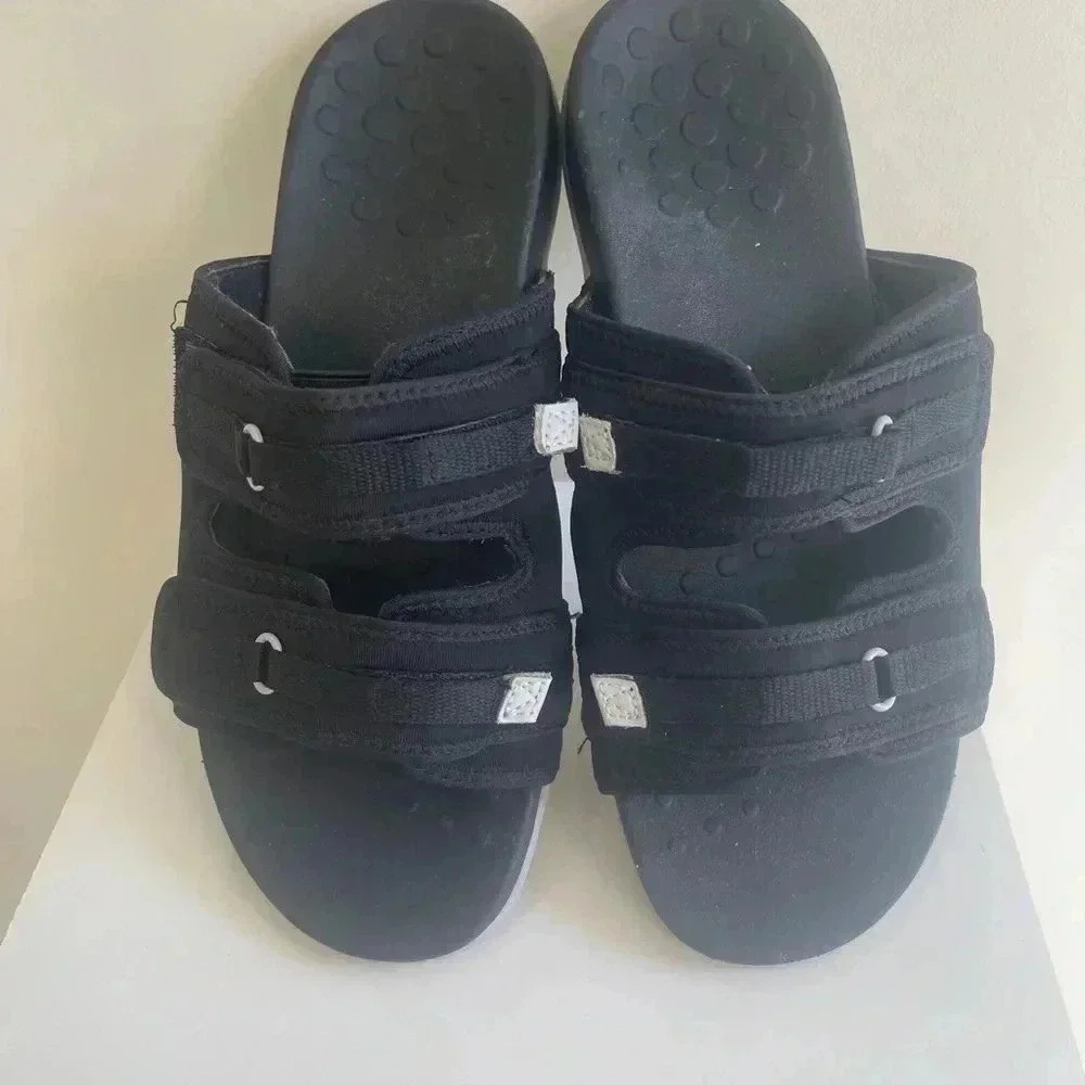 Vionic Sarah Orthotic Supportive
Slide Sandals black color in good condition - Picture 2 of 14